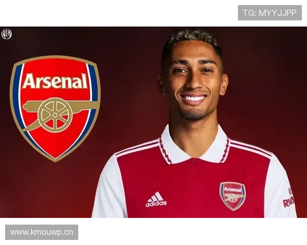 拉菲尼亚：从中游核心到豪门边锋的地位跃迁解析